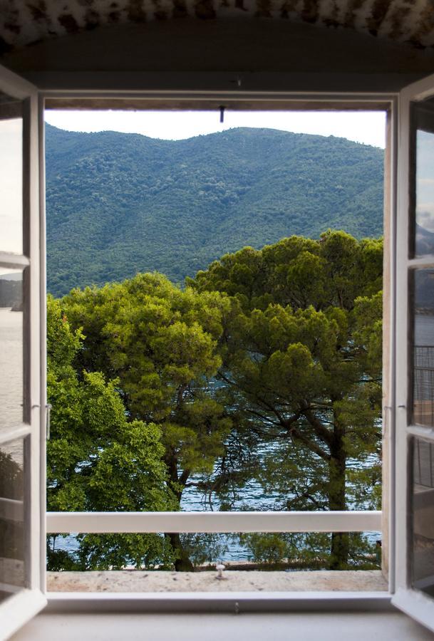 Sunny Port Apartment & Rooms Perast Exterior photo